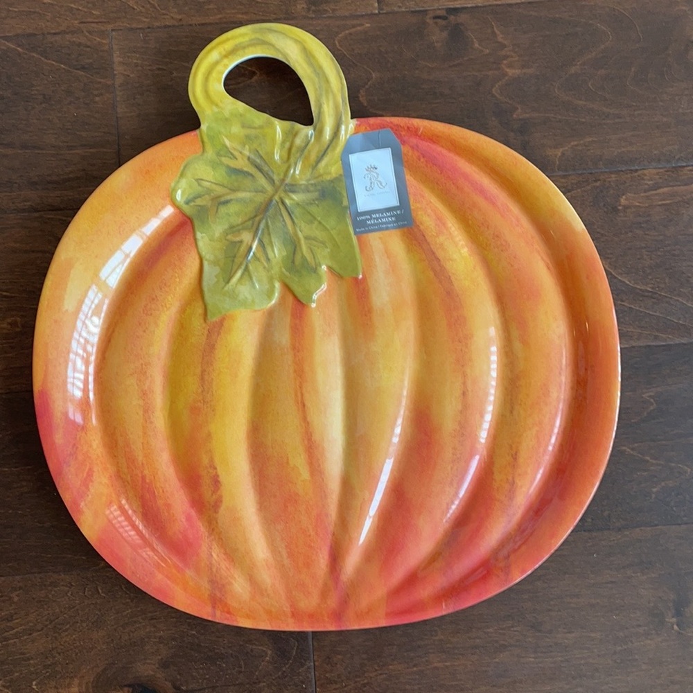 Rachel Ashwell Melamine Pumkin shape  platter